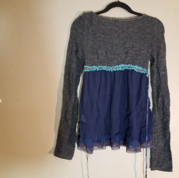 - Free people - Picture 4 of 9